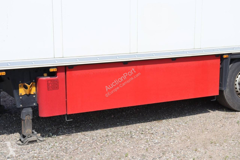 Semirremolque Schmitz Cargobull SCB*S3B