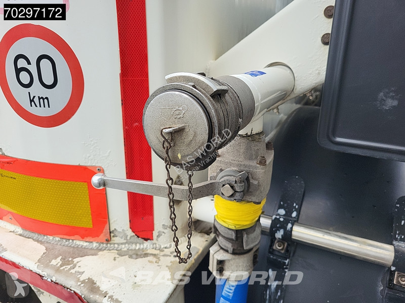 Semi remorque  39000L Liftachse Cement