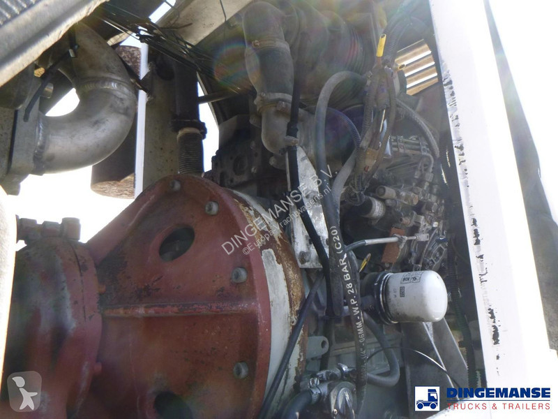 Semi remorque Feldbinder Powder tank alu 40 m3...