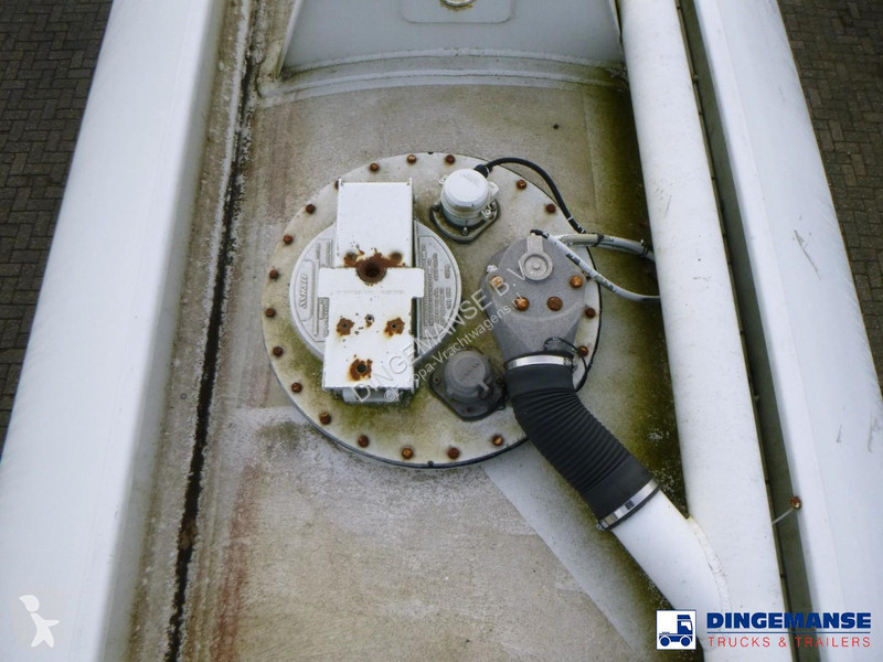 Semi remorque LAG Fuel tank alu 44.4 m3 / 6...