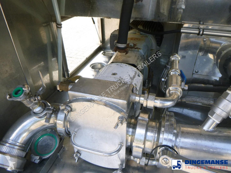 نصف مقطورة Van Hool Food tank inox 28.5 m3 / 3...
