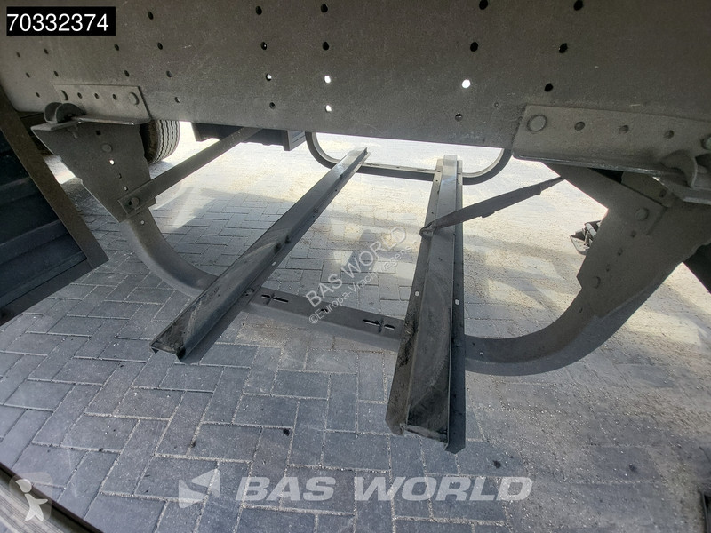 نصف مقطورة Schmitz Cargobull SCB*S3T 3 axles...