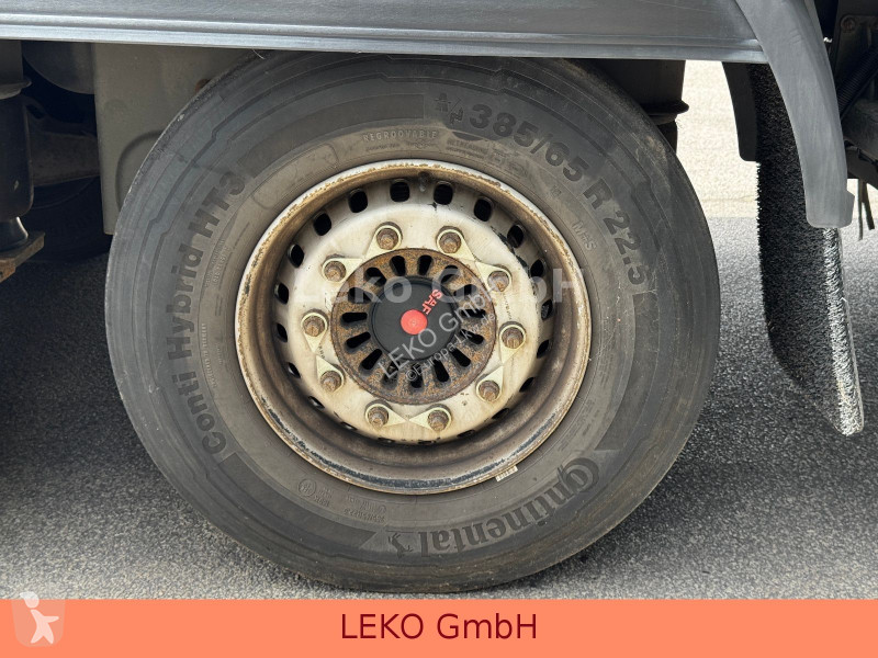 نصف مقطورة Lamberet Mit Carrier Vec  1950