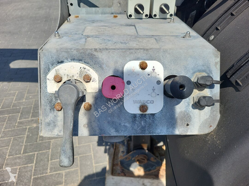 Semiremorca D-TEC VCC-06