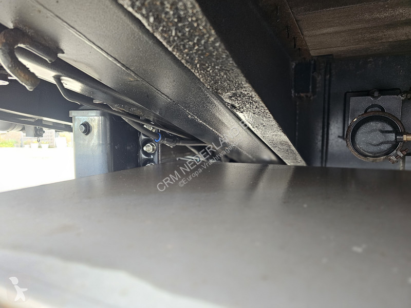 Полуремарке Broshuis 1AOU 10 10 /SINGLE AXLE/...