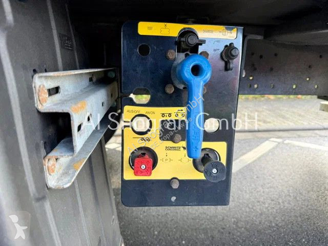 Schmitz Cargobull Thermo King SLXi...