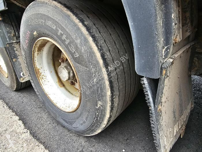 Semitrailer Krone 27 3 AXLE MEGA CURTAINSIDER...