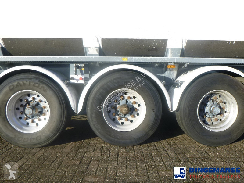 Semiremorca LAG Fuel tank alu 44.4 m3 / 6 comp...