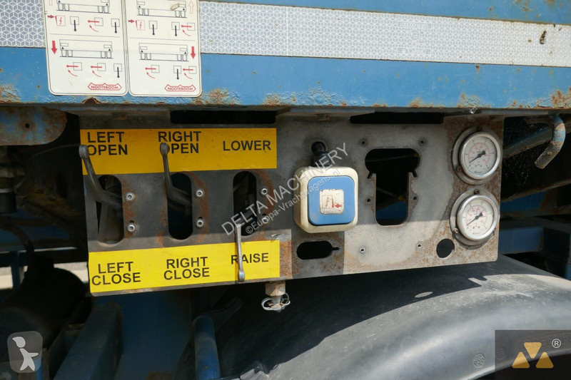 Semiremorca Nooteboom OVB-102-06V
