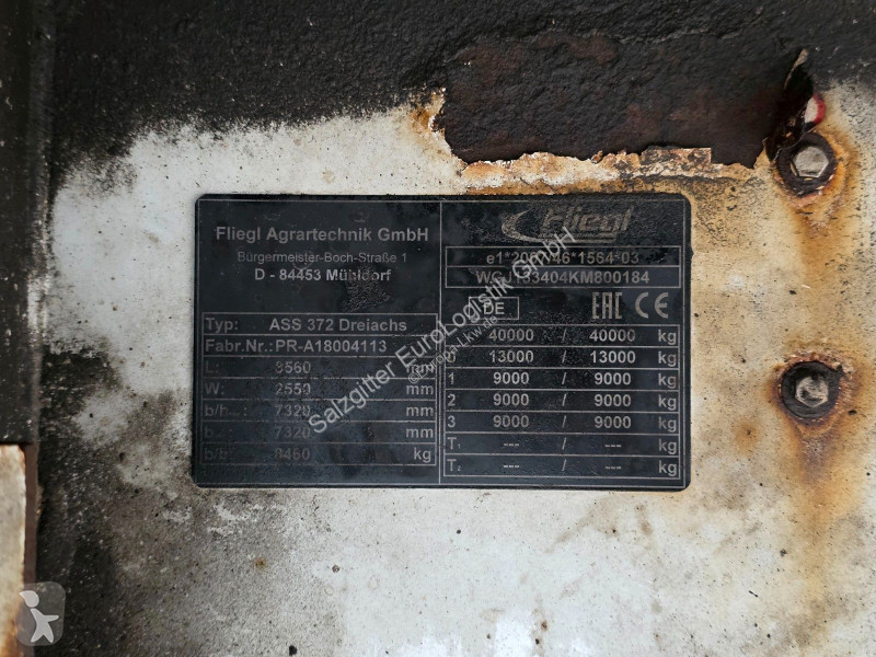 نصف مقطورة Fliegl Thermomulde mit Abschiebetechnik