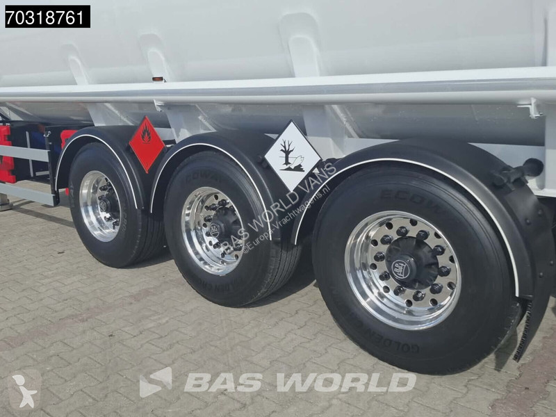 نصف مقطورة  LT 3 axles