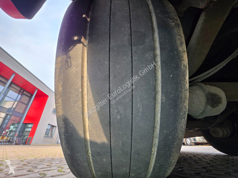 نصف مقطورة Schmitz Cargobull 24 / Alu-Felgen /...