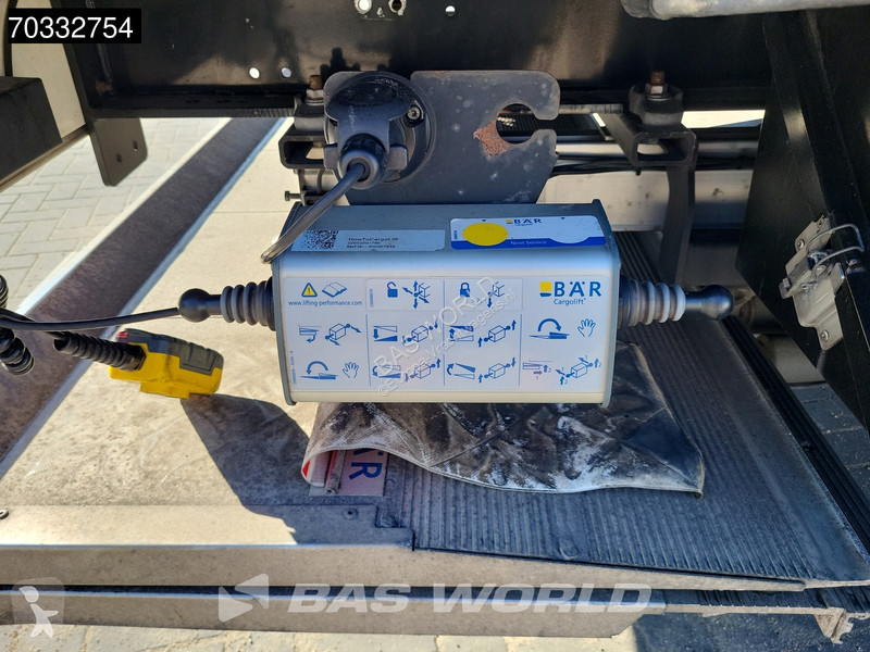 نصف مقطورة Kässbohrer XS Tailgate Koffer BPW