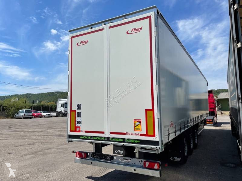 Fliegl  semi-trailer