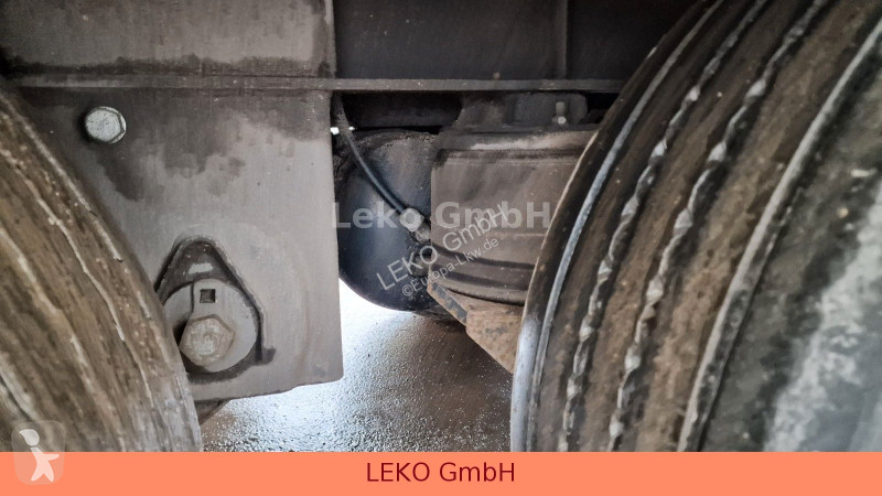 نصف مقطورة Fruehauf FRIGO SEMI 39T Vector...