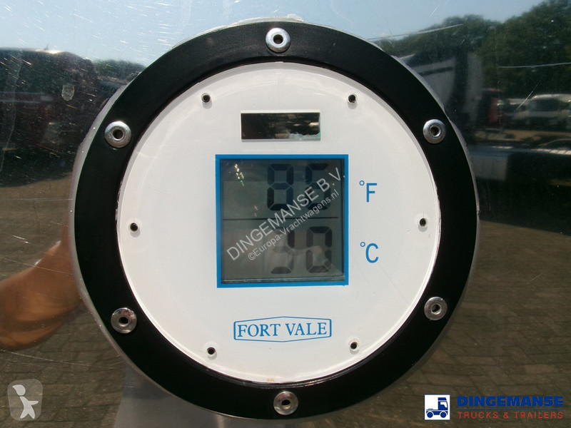 Semiremorca Clayton Chemical tank inox 33 m3 /...