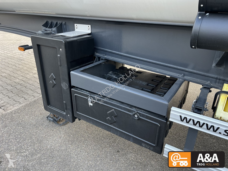 Semi reboque Spitzer SK 2760 CAL 60 CUB, 24...