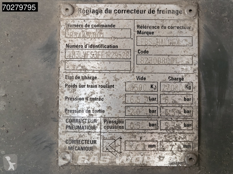 Semiremorca Lamberet SR2B-5T8-1B 3 axles Thermo...