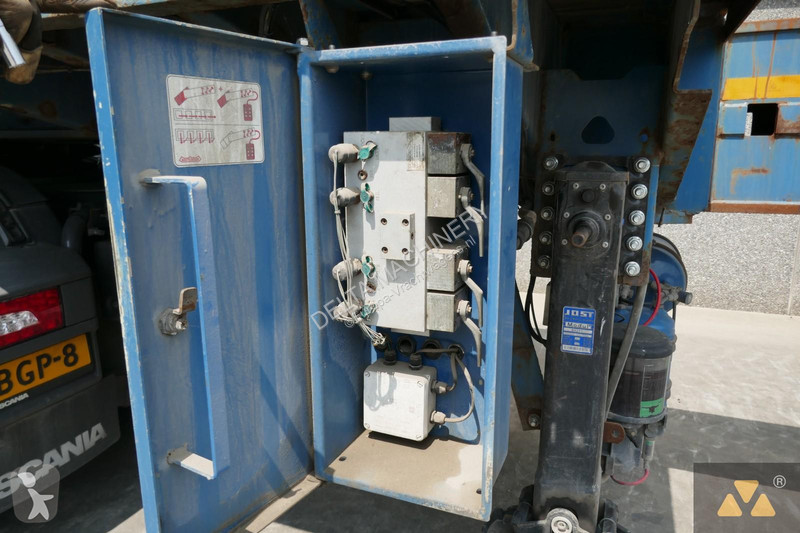 Semiremorca Nooteboom OVB-102-06V
