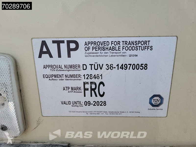 Semitrailer Chereau Thermoking SLXe 300 3 axles...