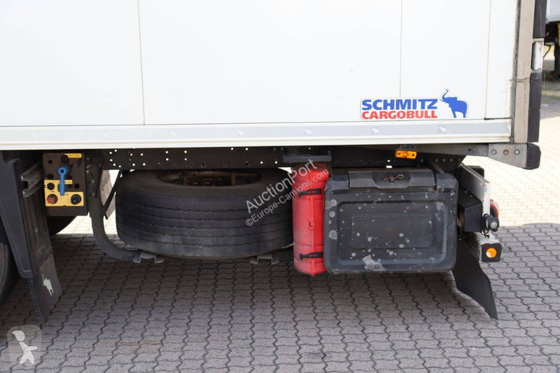 Semirremolque Schmitz Cargobull SCB*S3B
