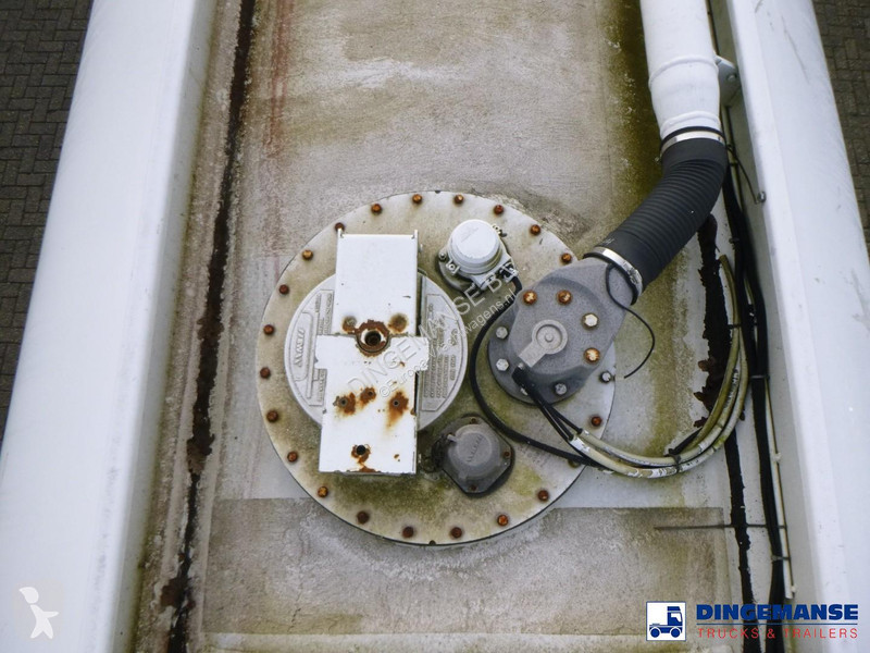 Semi remorque LAG Fuel tank alu 44.4 m3 / 6...