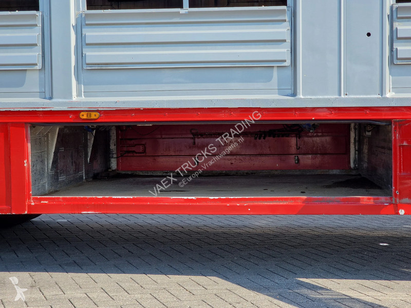 نصف مقطورة Finkl SAV35 - 3/3 deck livestock -...