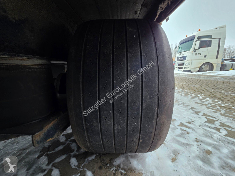 نصف مقطورة Kempf SP35/3