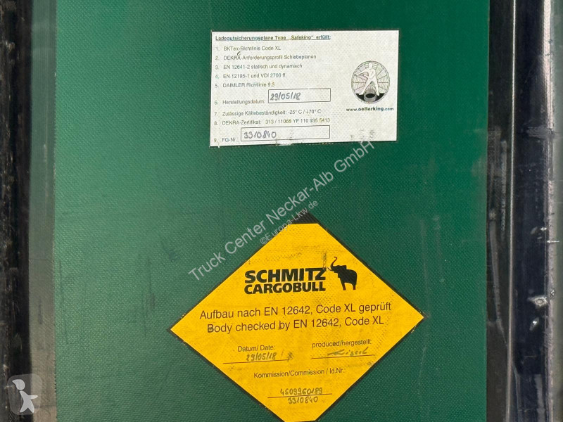 نصف مقطورة Schmitz Cargobull   3 Achs Mega...