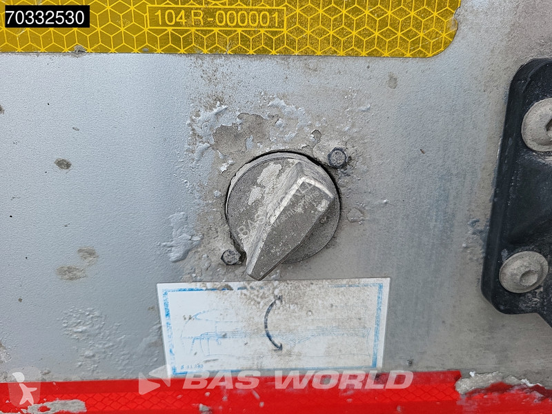 نصف مقطورة Spitzer SFS 2x Liftachse 39m3 Cement