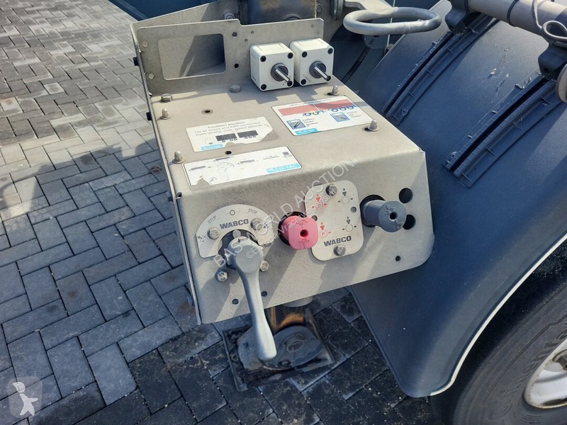 Полуприцеп D-TEC CT-521-S VCC-06