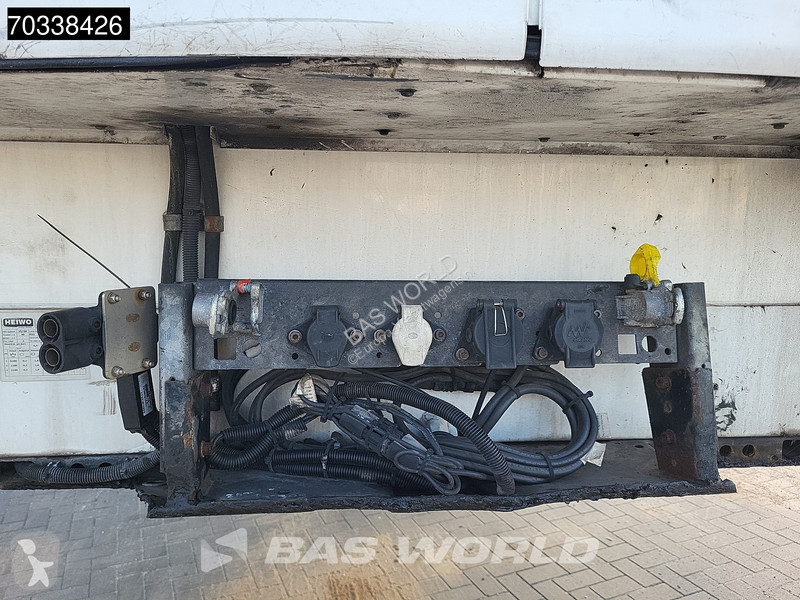 Heiwo HZO 39 3 axles Tailgate 250x260cm...