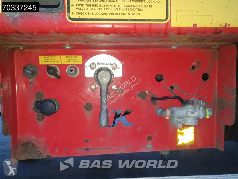 Kässbohrer 3 axles Extendable Lift + Steering...