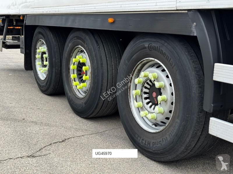 Semirimorchio Fruehauf