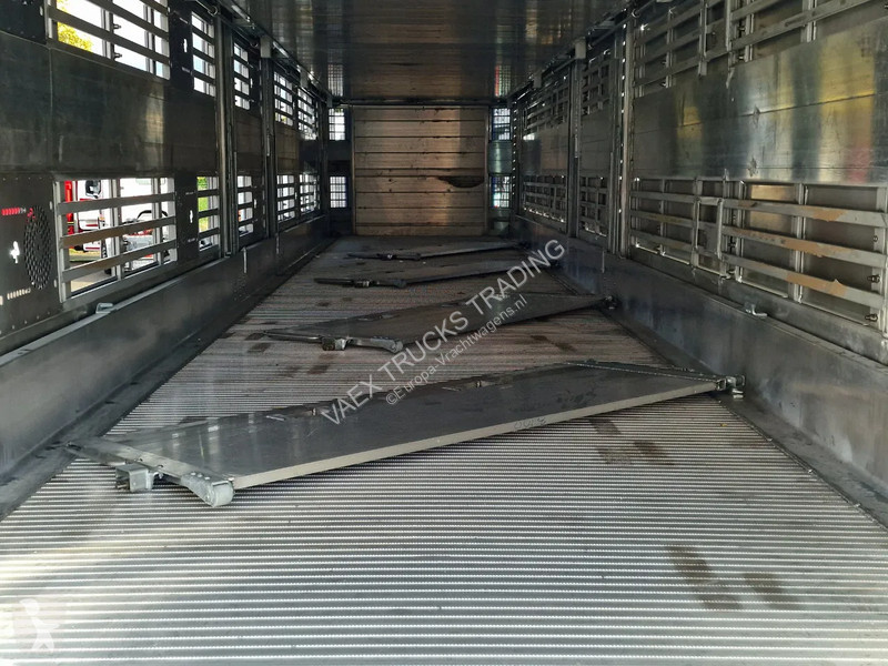 Náves Pezzaioli New 3 stock livestock trailer...