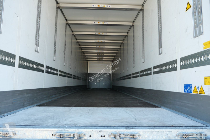 Schmitz Cargobull 24/ ZURRLEISTE / DOPPELSTOCK...