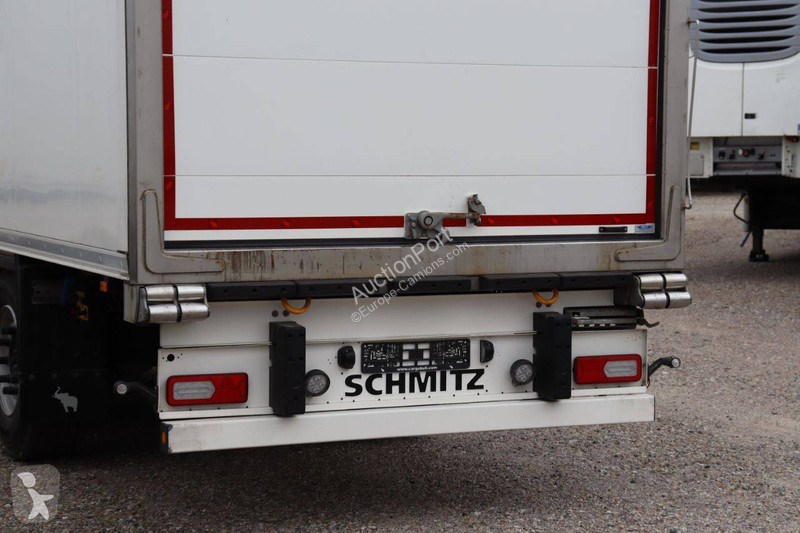 Semirremolque Schmitz Cargobull SCB*S3B