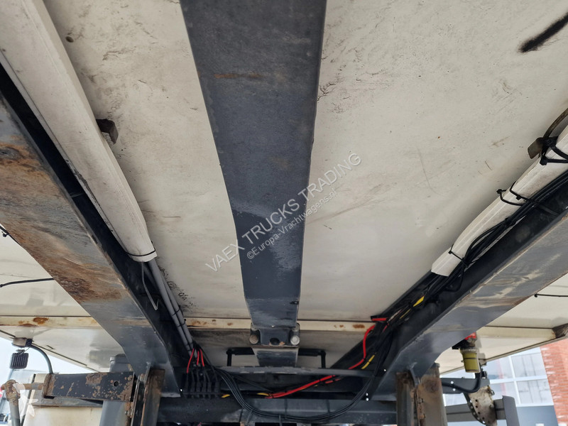 نصف مقطورة Pacton Loadlift - frigo - steering axle