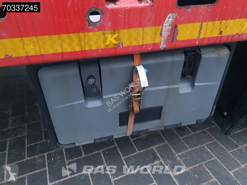 Kässbohrer 3 axles Extendable Lift + Steering...