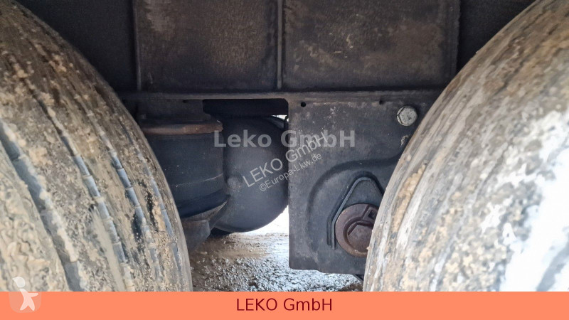نصف مقطورة Fruehauf Frigo Semi 38T Vector 1850...