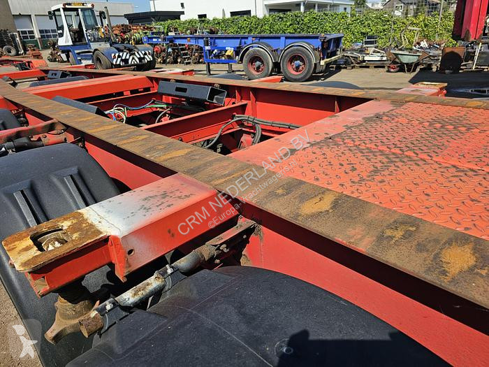 Semitrailer Krone 27 | 3 axle container chassis...