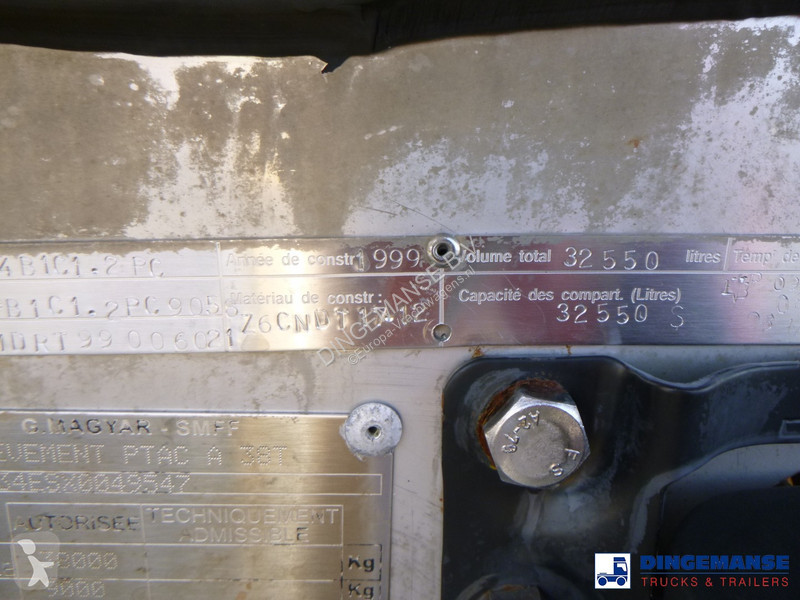Semiremorca Magyar Chemical tank inox 32.5m3 /...