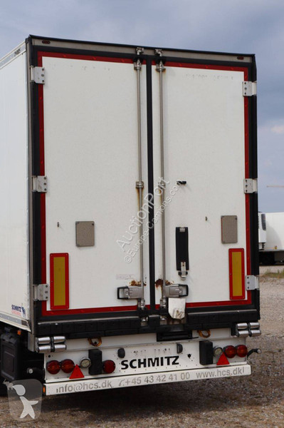 Semirremolque Schmitz Cargobull SCB*S3B
