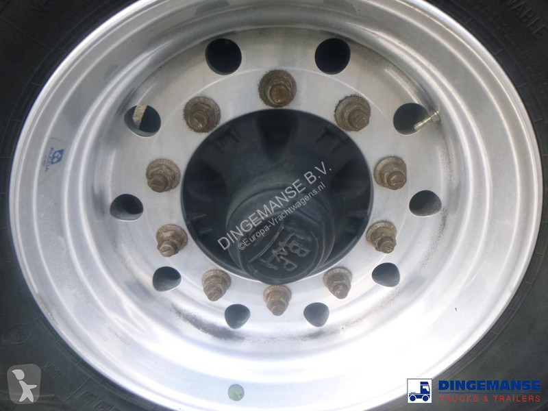 نصف مقطورة LAG Food tank inox 32m3 / 3 comp +...