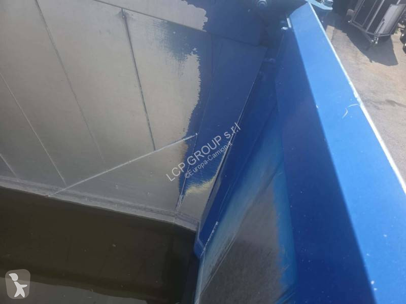 نصف مقطورة Tecnokar delfino al 11500 c