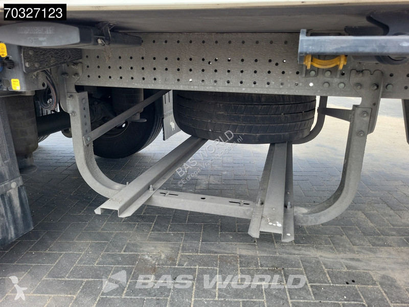 Semi remorque Schmitz Cargobull SCB*S3B 3 axles...