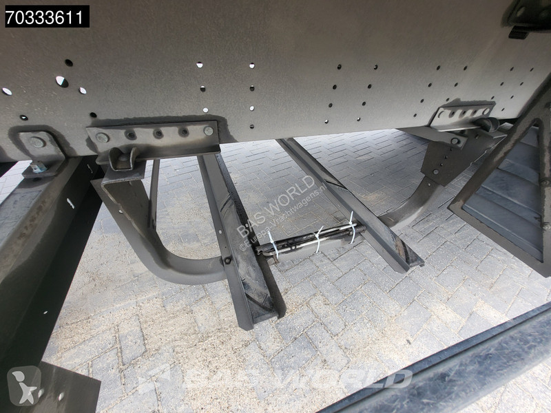 نصف مقطورة Schmitz Cargobull SCB*S3T 3 axles