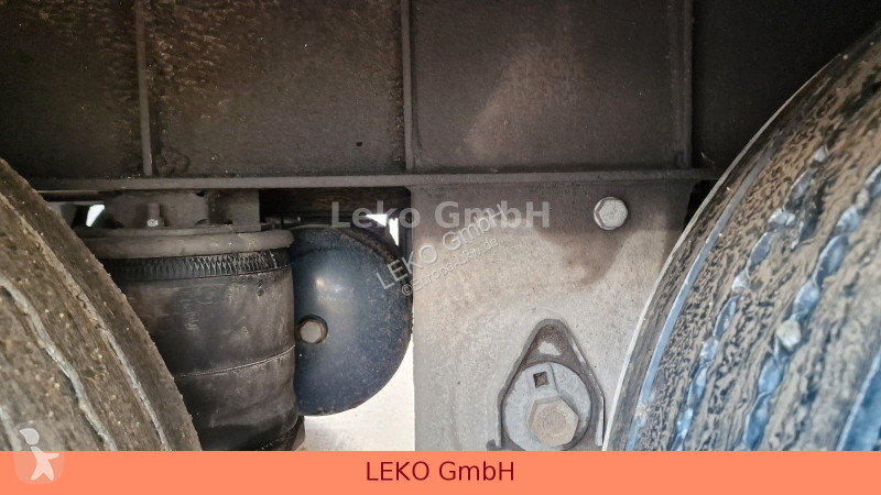 نصف مقطورة Fruehauf FRIGO SEMI 39T Vector...