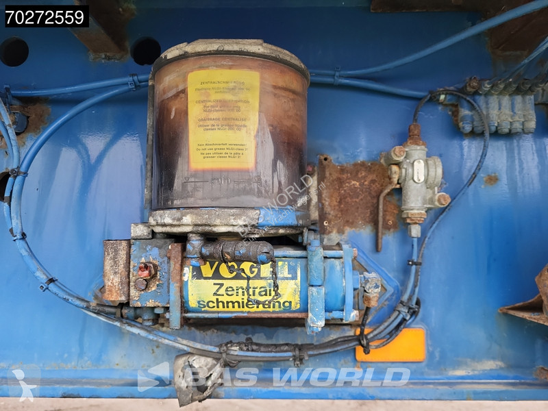 Semitrailer Nooteboom BAZ-66 4xLenkachse...