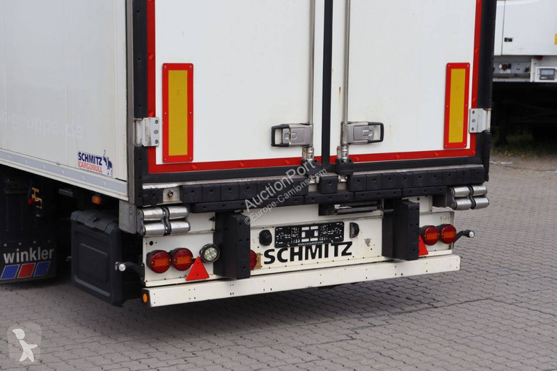 Semirremolque Schmitz Cargobull SCB*S3B